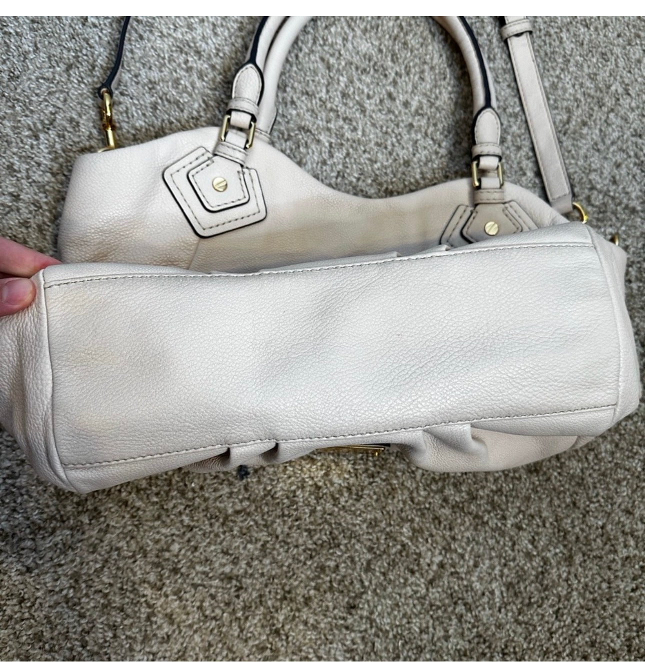 Marc Jacobs Cream Shoulder Bag