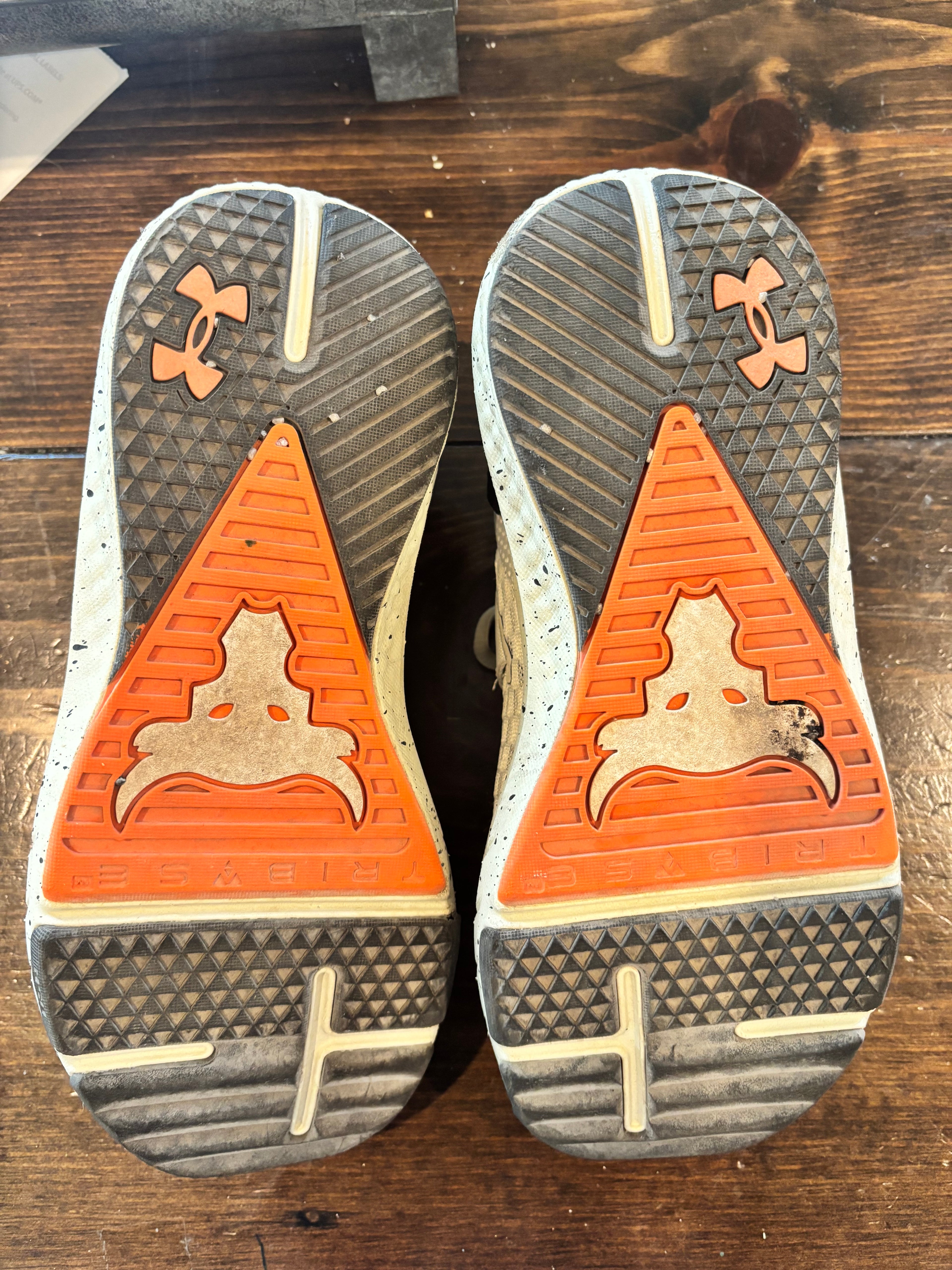 Under Armour Cream Mesh Sneakers with Orange Accents