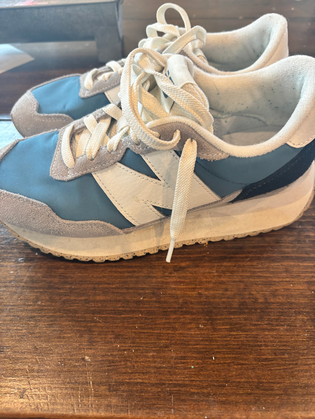 New Balance Men's 237 V1 Sneaker